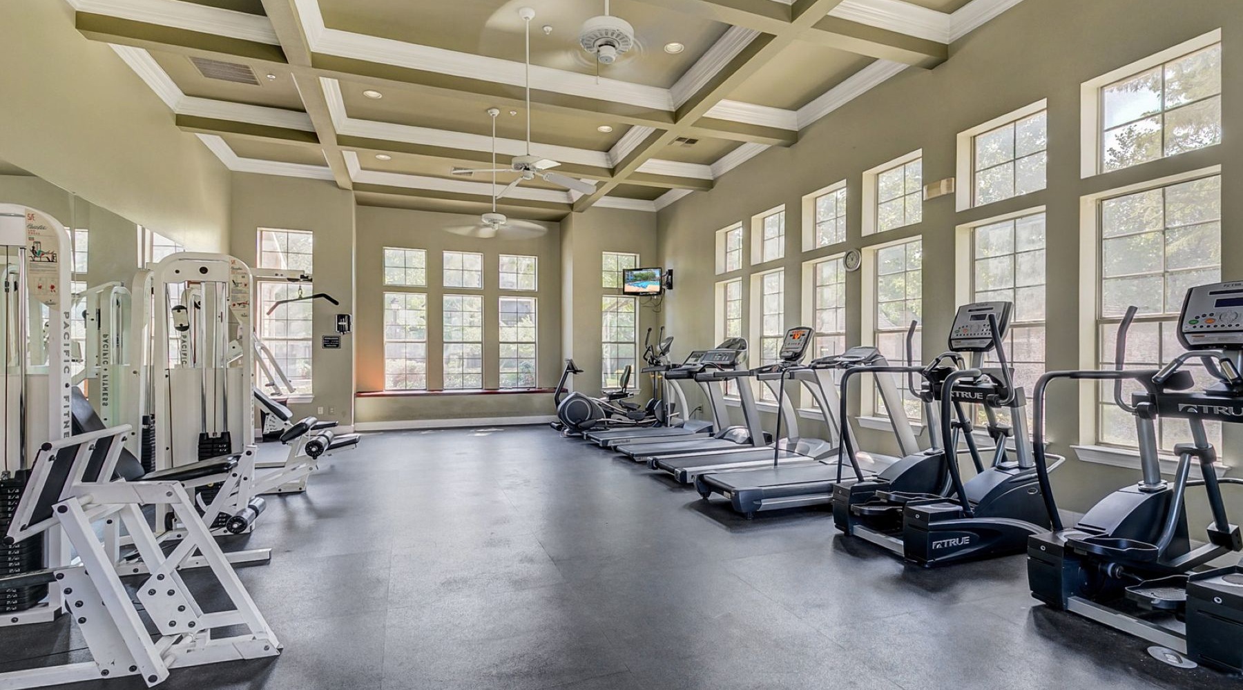 Open and well-lit fitness center